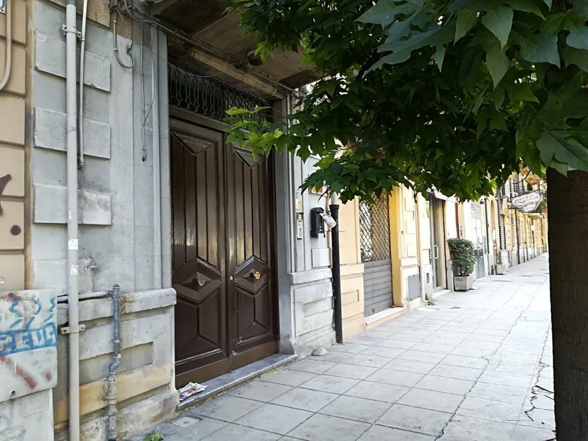 Casuzza Al Politeama Apartman Palermo Kültér fotó
