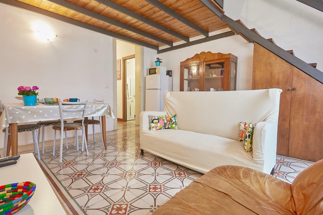 Casuzza Al Politeama Apartman Palermo Kültér fotó