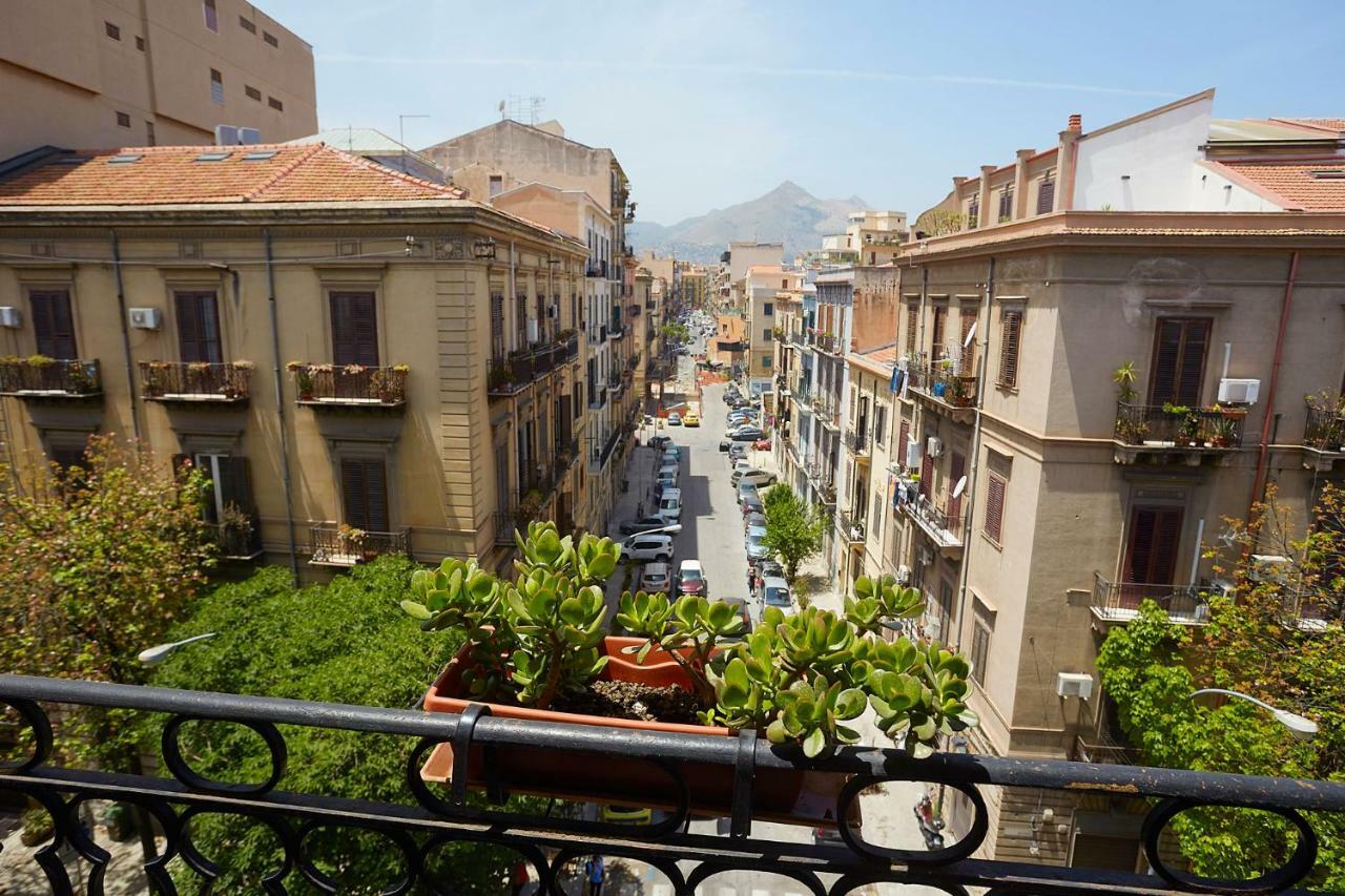 Casuzza Al Politeama Apartman Palermo Kültér fotó